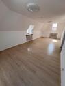 Foto - 2 Zi.-DG Whg. in guter Lage - 800,00&nbsp;EUR Kaltmiete, ca.&nbsp; 60,00&nbsp;m&sup2;
