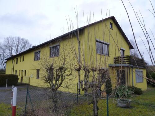 Foto - vermiete an Firma als Unterkunft für ArbeiterMonteure 3-Fam-Haus