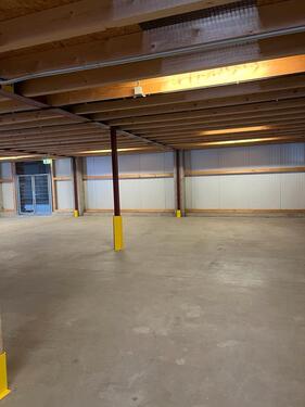 Foto - Lagerhalle - 5,00&nbsp;EUR Kaltmiete, ca.&nbsp; 5,00&nbsp;m&sup2;