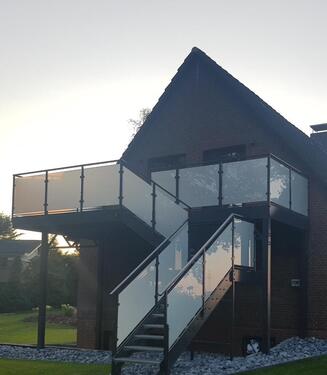 Foto - Schöne helle 4 Zimmer Wohnung mit Terrasse Carport Garten EBK