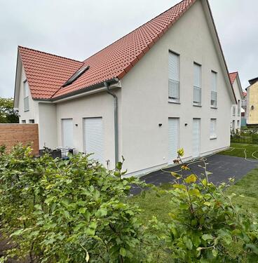 Foto - Hochwertiger Neubau in attraktiver Wohnlage von Isernhagen