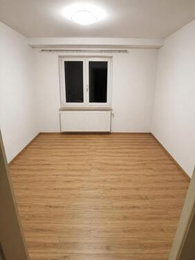 Foto - 3 Zimmer Erdgeschoßwohnung zur Miete in Maßbach