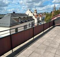 Wohnung mit Weitblick - 700,00&nbsp;EUR Kaltmiete, ca.&nbsp; 85,00&nbsp;m&sup2; in Cham (PLZ: 93413)