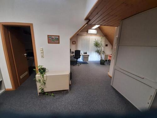 Foto - Büroräume 47qm - 650,00&nbsp;EUR Kaltmiete, ca.&nbsp; 47,00&nbsp;m&sup2;