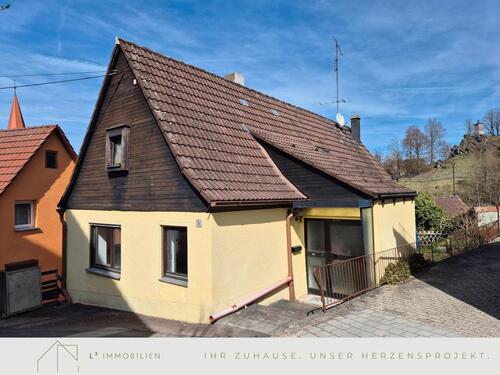 Foto - Einfamilienhaus mit Ausbaupotenzial + Stadl