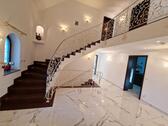 Foto - Einfamilienhaus Villa - 1.000.000,00&nbsp;EUR Kaufpreis, ca.&nbsp; 326,00&nbsp;m&sup2;