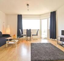 Moderne, voll möblierte 2-Zimmerwohnung mit Balkon - Heiligenhaus