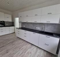 Renovierte 3-Zimmer Wohnung mit Einbauküche in zentraler Lage - Ansbach