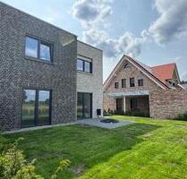 5-Zimmer Doppelhaushälfte mit Garten - Steinfeld (Oldenburg)