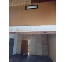 Lagerhalle - 800,00&nbsp;EUR Kaltmiete, ca.&nbsp; 8,00&nbsp;m&sup2; in Ostfildern (PLZ: 73760)