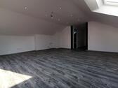 Foto - 3 Zimmer Dachgeschosswohnung - 1.150,00 EUR Kaltmiete,
