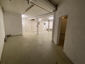 Foto - Schöne Lagerhalle, 130 m² Büro und WC in Ebringen ab sofort
