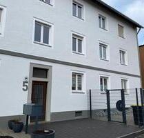 NEU RENOVIERTE 2-Zi.Whg. Küche, Bad mit Fenster in Nürnberg-Wöhrd Nä. WöhrderSeeRathenaupl. - RUHIG