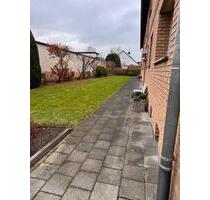 3-Zimmer Wohnung Köln-Lind - 1.100,00 EUR Kaltmiete, ca.  85,00 m² in Köln (PLZ: 51147) Porz