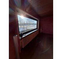 Helle, modernisierte 3-Zimmer-Wohnung mit Balkon & Stellplatz - Gerolzhofen