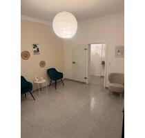 Räumlichkeit zu vermieten in Darmstadt Stadtmitte.