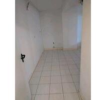 2 Zimmer Wohnung groß - 980,00&nbsp;EUR Kaltmiete, ca.&nbsp; 80,00&nbsp;m&sup2; in Bergheim (PLZ: 50126)