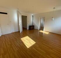 Schöne helle 2,5-Zimmer Wohnung in Stuttgart