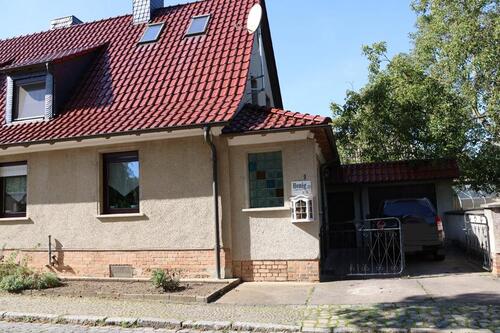 Foto - Charmantes Einfamilienhaus mit großem Garten und vielen Extras