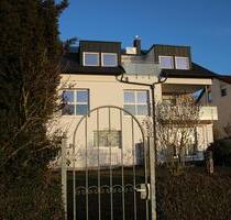 Schöne Dachgeschosswohnung Neubau in guter Lage zu vermieten - Heilbronn Böckingen