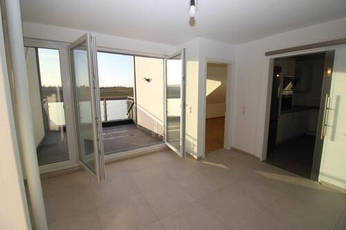 Foto - 4.5 Zimmer Dachgeschoßwohnung zur Miete in Heilbronn