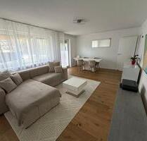 Wunderschöne EG-Wohnung - 620,00&nbsp;EUR Kaltmiete, ca.&nbsp; 81,00&nbsp;m&sup2; in Roßbach (PLZ: 94439)