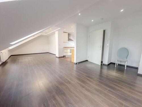 Foto - 4 Zimmer Dachgeschoßwohnung in Langen (Hessen)