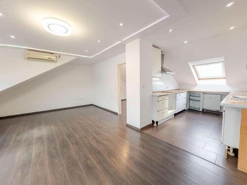 Foto - Dachgeschoßwohnung in Langen (Hessen) zur Miete