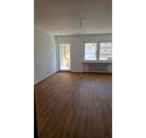 Helle 2-Zimmer-Wohnung mit Balkon in Germering