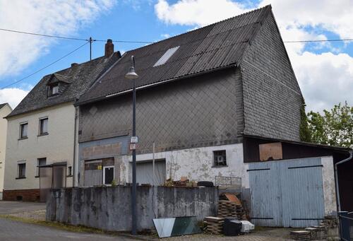 Foto - Einfamilienhaus in Bell ( Hunsrück ) Ruhige Lage