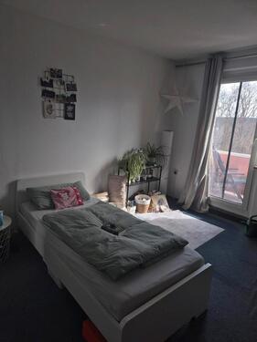 Foto - schönes Zimmer in 4erWG mit großem Balkon