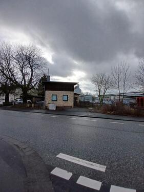 Foto - Einfamilienhaus mit kleiner Anliegerwohnung in Heuchelheim