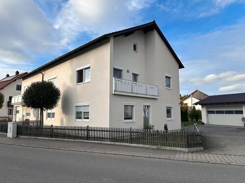 Foto - Doppelhaushälfte Haus - 950,00 EUR Kaltmiete,