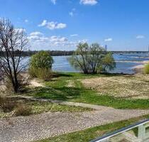 Exklusive Maisonette-Wohnung direkt an der Reeser Rheinpromenade