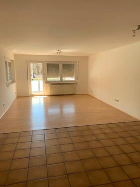 Foto - 2,5Zimmer Nähe Universität, Einbauküche, XL-Schrank, Südbalkon