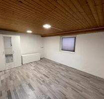 1 Zimmer Wohnung - 550,00 EUR Kaltmiete, ca.  25,00 m² in Weil Im Schönbuch (PLZ: 71093)