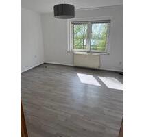 Tolle , Renovierte Wohnung, 3 Zimmer ,Küche Bad zu Vermieten. - Lüdenscheid Othlinghausen