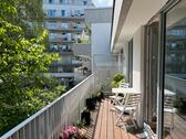 Foto - OHNE PROVISION: Neubau im Hinterhaus - 4 Zimmer - 16qm Balkon