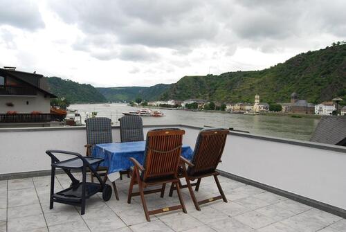 Foto - EFH mit Rheinblick - 665,00&nbsp;EUR Kaltmiete, ca.&nbsp; 95,00&nbsp;m&sup2;