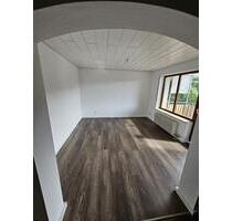 2 Zimmer Wohnung Schafhausen - 700,00&nbsp;EUR Kaltmiete, ca.&nbsp; 60,00&nbsp;m&sup2; in Weil der Stadt (PLZ: 71263)