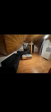 Foto - 2 Zimmer Wohnung mit Balkon im Dachgeschoss