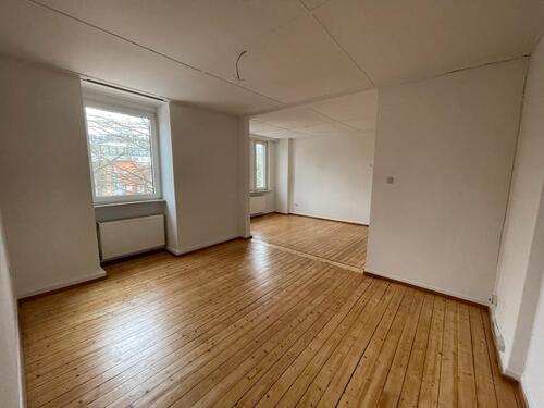 Foto - 3,5 ZKB charmanter Altbau in begehrter Lage mit Gartennutzung