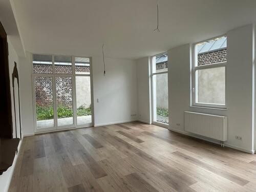 Foto - Moderne 3-Zimmer-Erdgeschosswohnung mit großzügiger Terrasse