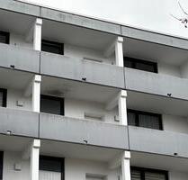 Kernsanierte 2 ZKB Balkon OG oben mit Balkon und Stellplatz - Leverkusen Opladen