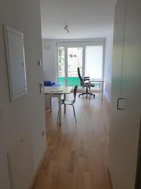 Foto - Wohnen im Studentenwohnheim - Wohnung zur Miete - ausschl. für Studenten, Aus- und Weiterzubildende