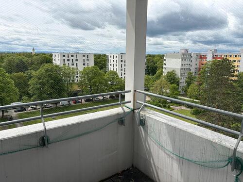 Foto - 2,5 Zimmer Dachgeschoss Wohnung zu vermieten