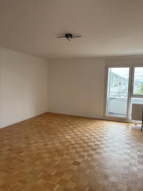Foto - 2.5 Zimmer Dachgeschoßwohnung zur Miete in München
