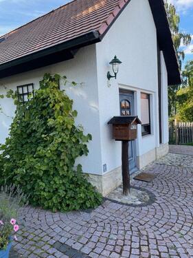 Foto - Möbilierte Einzimmerwohnung, für Singles gut geeignet