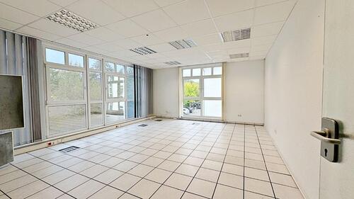 Foto - Moderne und repräsentative Bürofläche in Hennef-Stossdorf – 246,5 m² zur Nachmiete