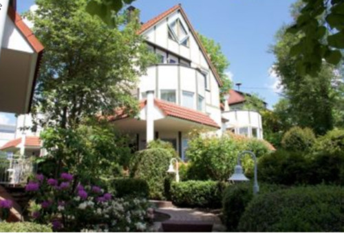 Foto - Freundliche, helle 2-Zimmer-Wohnung in Bestlage von BB